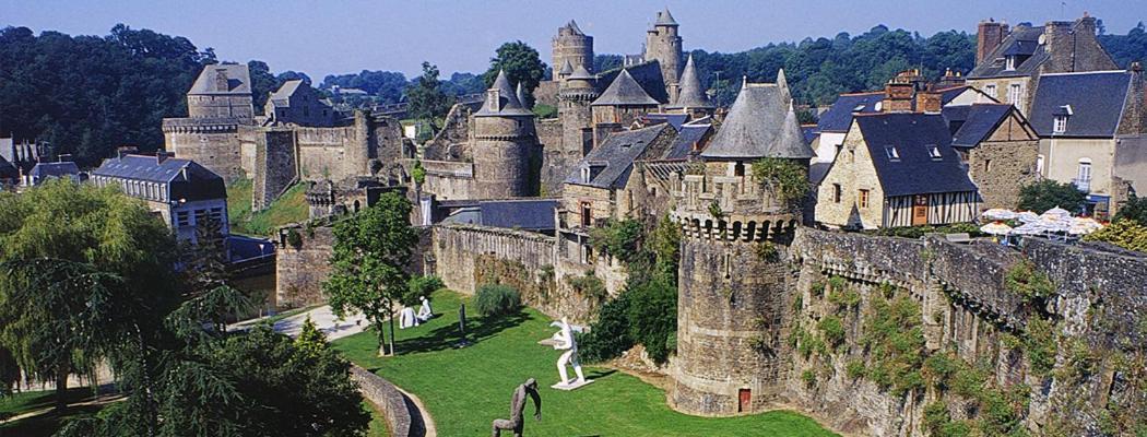 Studio Des Pres Fougeres Exterior photo